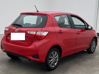 Toyota Yaris foto 5