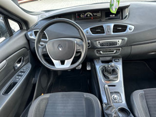 Renault Scenic foto 9