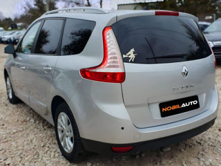 Renault Grand Scenic foto 3