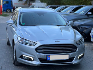 Ford Mondeo foto 4