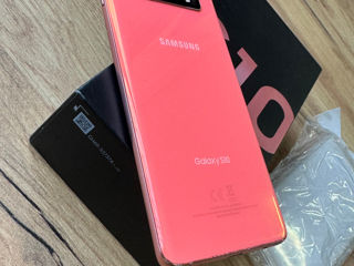 Samsung S10 8/128gb шикарном цвете foto 2