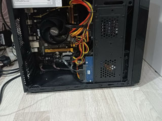 Vand pc ryzen 3 3200g, 8gb ram foto 2