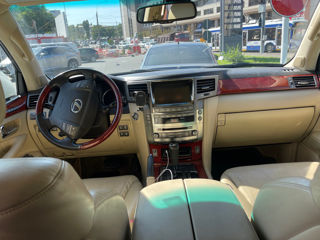 Lexus LX Series foto 5