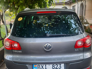 Volkswagen Tiguan foto 7