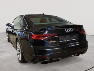 Audi RS5 foto 2