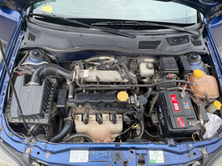 Opel Astra фото 8