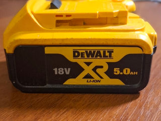 Батарея Dewalt 18v 5.0AH foto 4