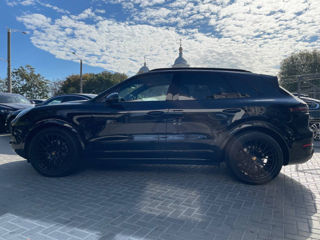 Porsche Cayenne foto 8