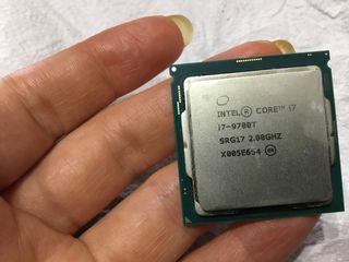 Intel I7 9700T (soket 1151v2) foto 1