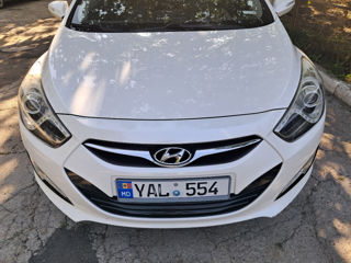 Hyundai i40 foto 1