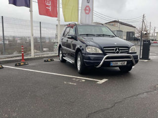 Mercedes M-Class foto 4