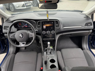 Renault Megane foto 8