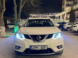 Nissan X-Trail foto 3