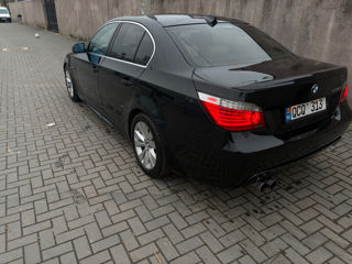 BMW 5 Series foto 9