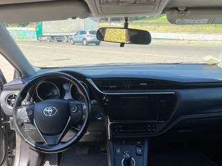 Toyota Auris foto 5