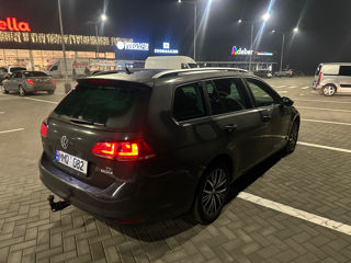 Volkswagen Golf foto 2