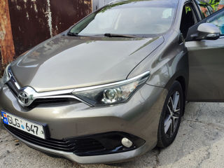 Toyota Auris foto 9