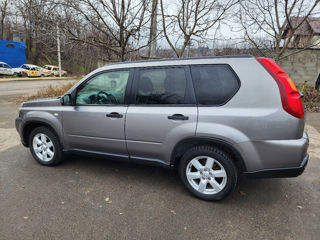 Nissan X-Trail foto 4