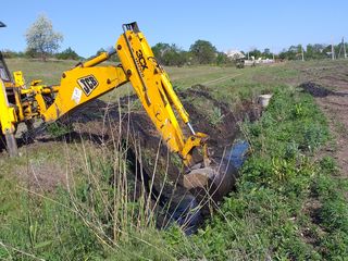 Servicii buldoexcavator de orice natura !!!