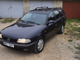 Opel Astra foto 3