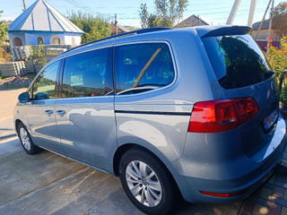 Volkswagen Sharan foto 2