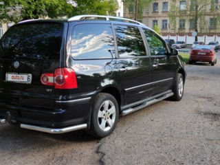 Volkswagen Sharan foto 3