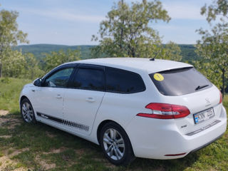 Peugeot 308 foto 6