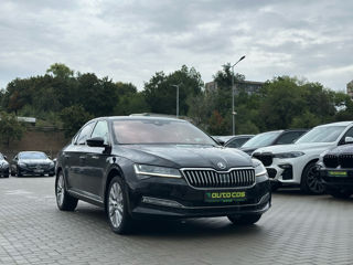 Skoda Superb foto 3