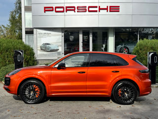 Porsche Cayenne foto 2