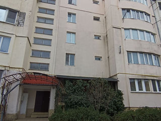 Apartament cu 2 camere, 80 m², Poșta Veche, Chișinău foto 17
