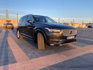 Volvo XC90 foto 2