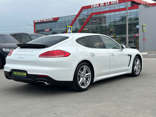 Porsche Panamera foto 4