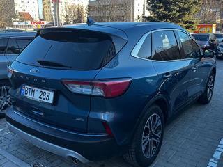 Ford Kuga foto 3