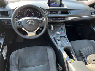 Lexus CT Series foto 9