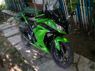 Kawasaki Ninja ex 300 foto 1