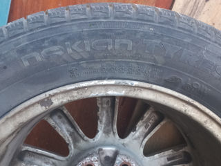 Диски и зимняя резина Nokian 205/60 R16 96RXL foto 4