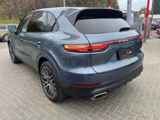 Porsche Cayenne foto 4