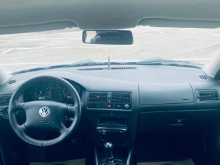 Volkswagen Golf foto 5