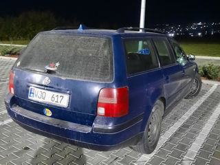 Volkswagen Passat foto 3