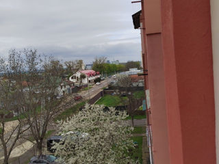 Ap. 3 cam., 11111 м², 2/6 et.