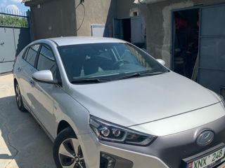 Hyundai IONIQ foto 3