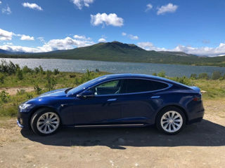 Tesla Model S foto 3