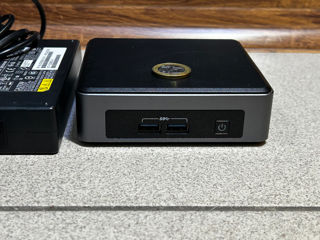 Intel NUC7i3DNK (i3-7100U, DDR4 16GB, SSD 256GB, Wi-Fi, Bluetooth) foto 0