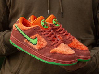 Nike SB Dunk Low Grateful Dead Bears Orange Unisex