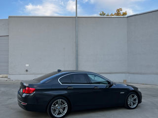 BMW 5 Series foto 6