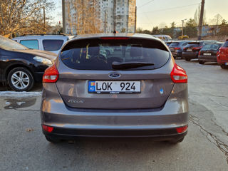 Ford Focus foto 1