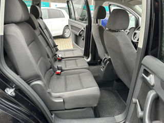 Volkswagen Touran foto 15