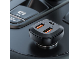 Încărcător auto din metal cu trei porturi ACEFAST B9 66W(2USB-A+USB-C). foto 6