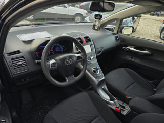 Toyota Auris foto 8