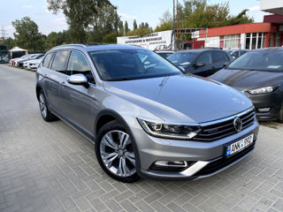 Volkswagen Passat foto 4